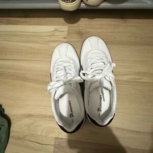 No Boundaries White Athletic Sneakers